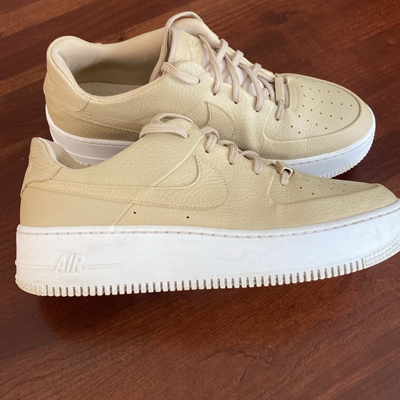Nike Air Force 1’s - women’s size 12. Gently worn! - Picture 2 of 4